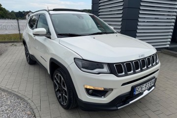 biała perła !! bardzo ładny stan !!